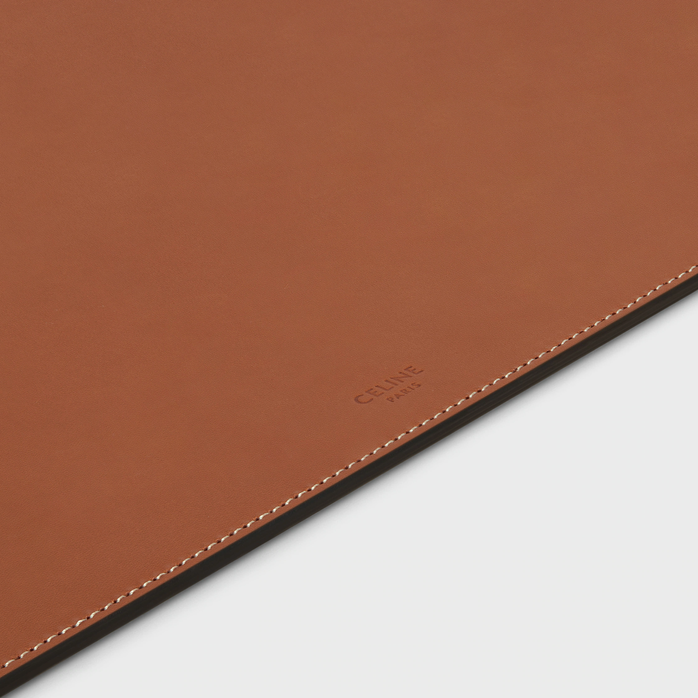 Desk Pad in Natural Calfskin