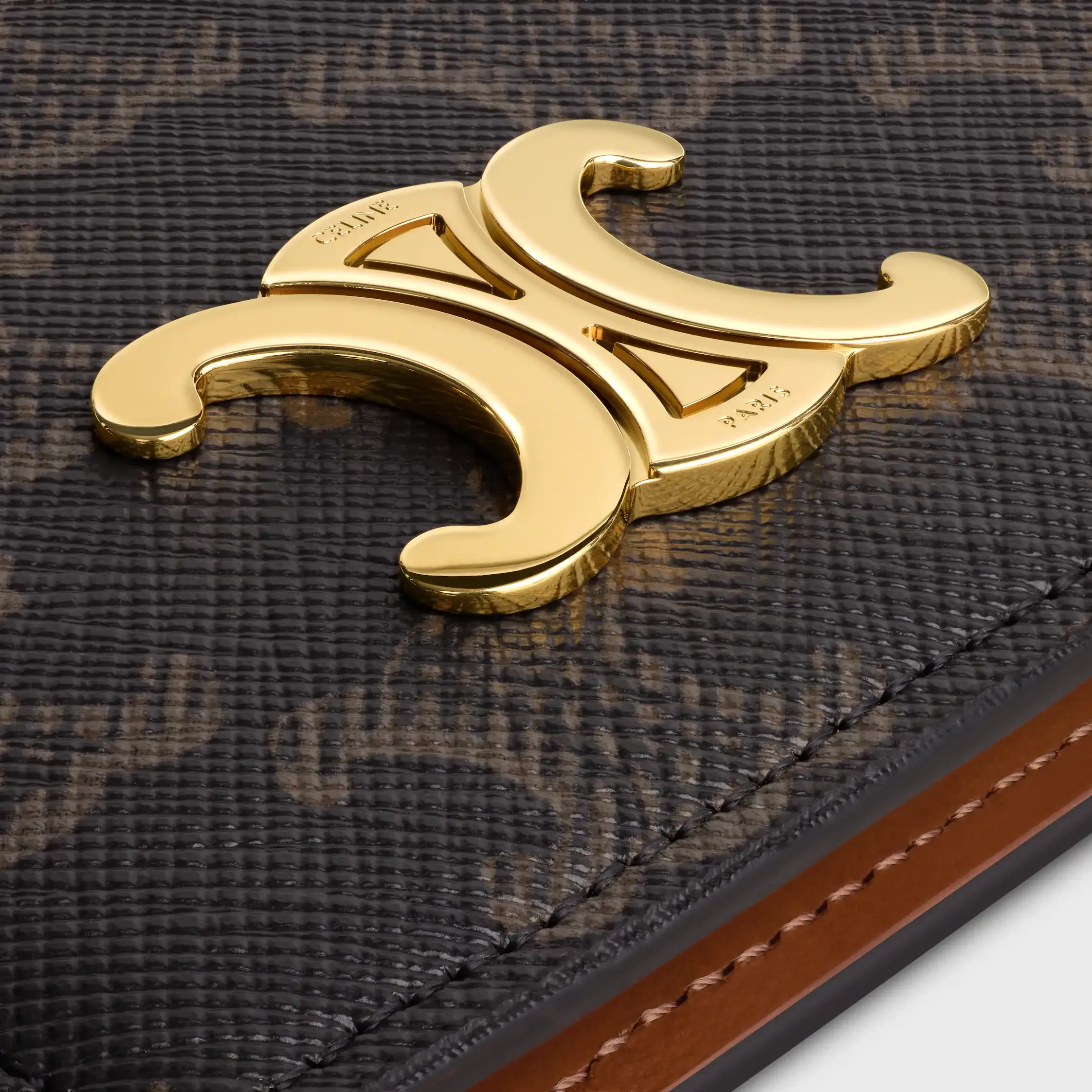 BI-FOLD CARD HOLDER TRIOMPHE IN Triomphe Canvas
