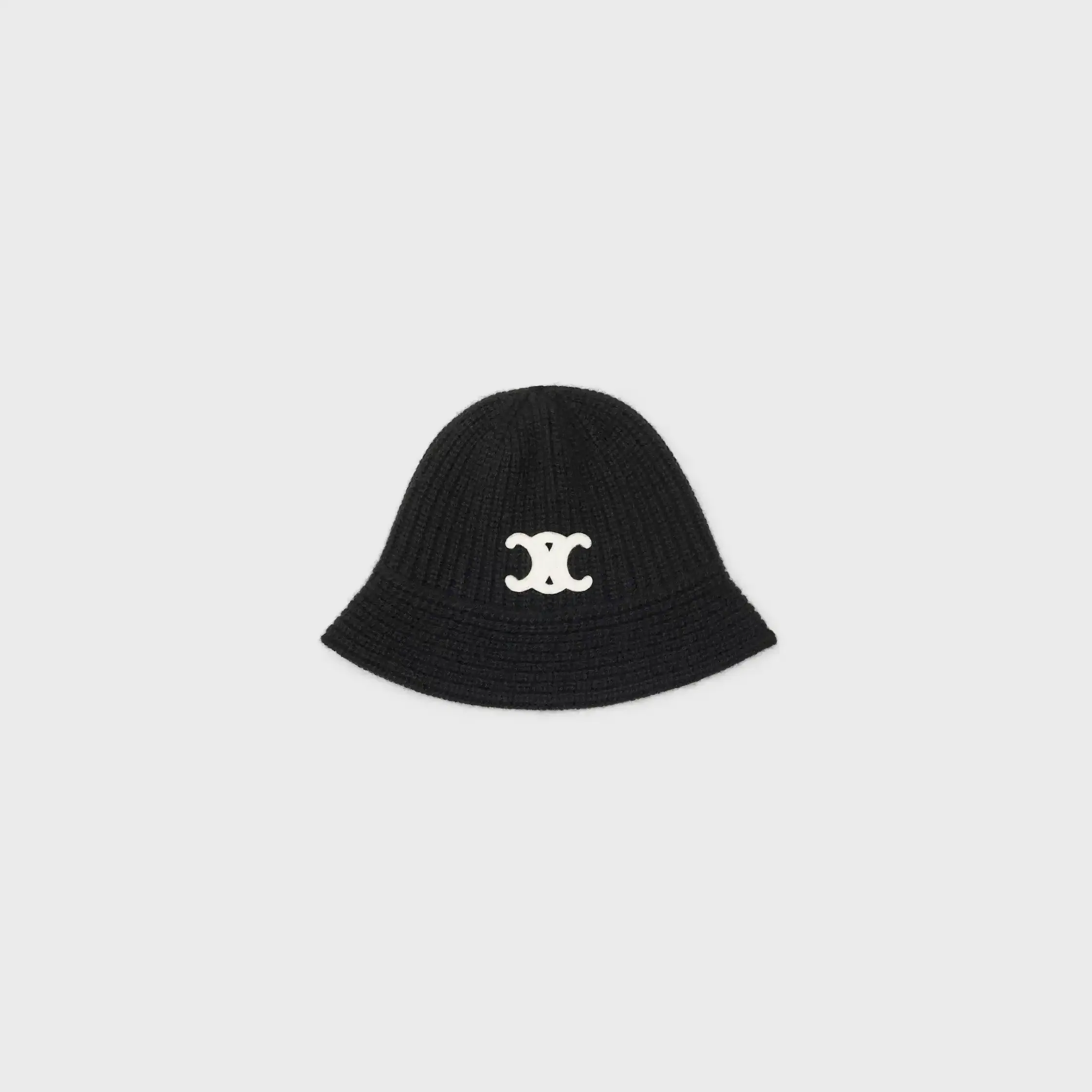 Triomphe cloche beanie in cashmere