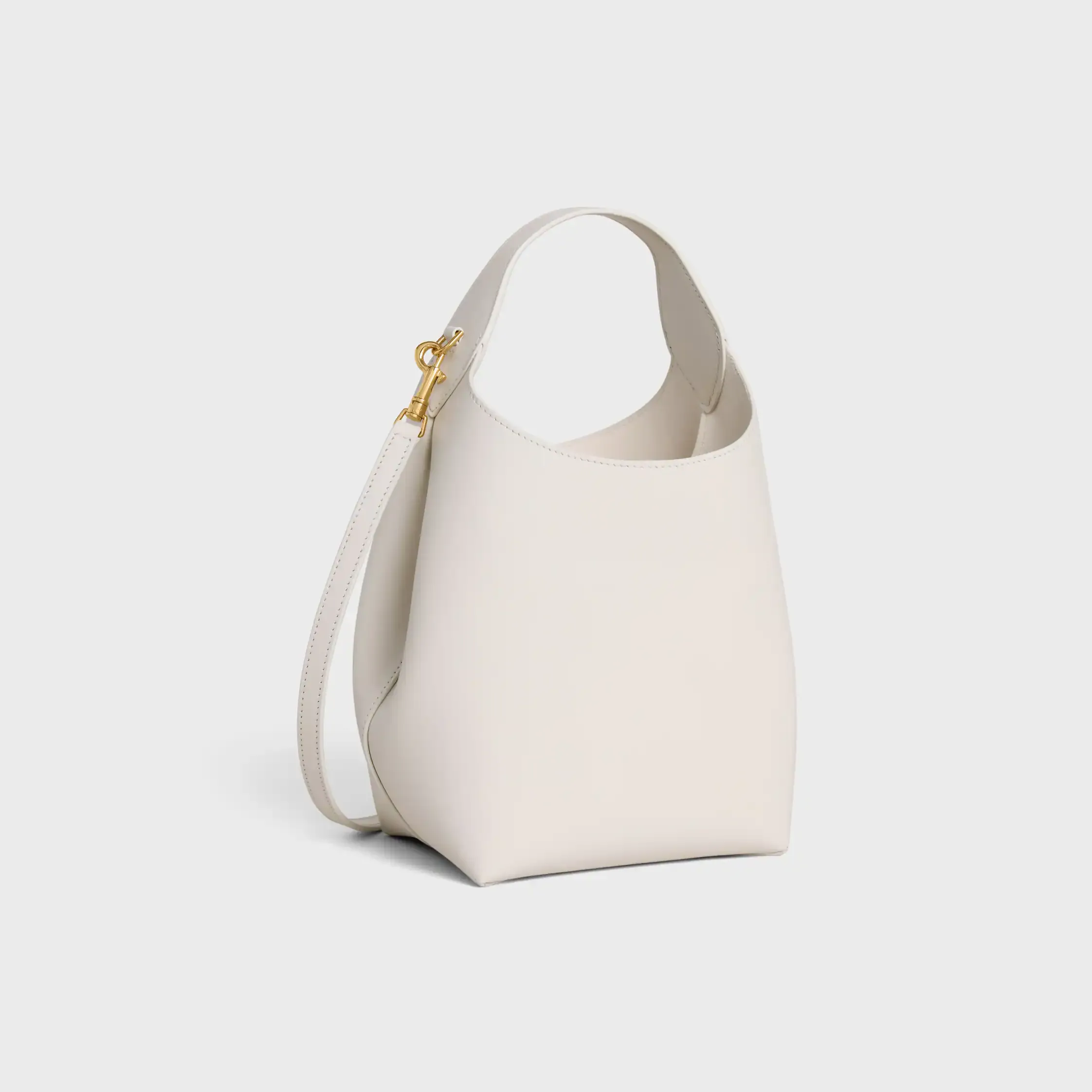 SMALL HOBO IN SUPPLE SMOOTH CALFSKIN