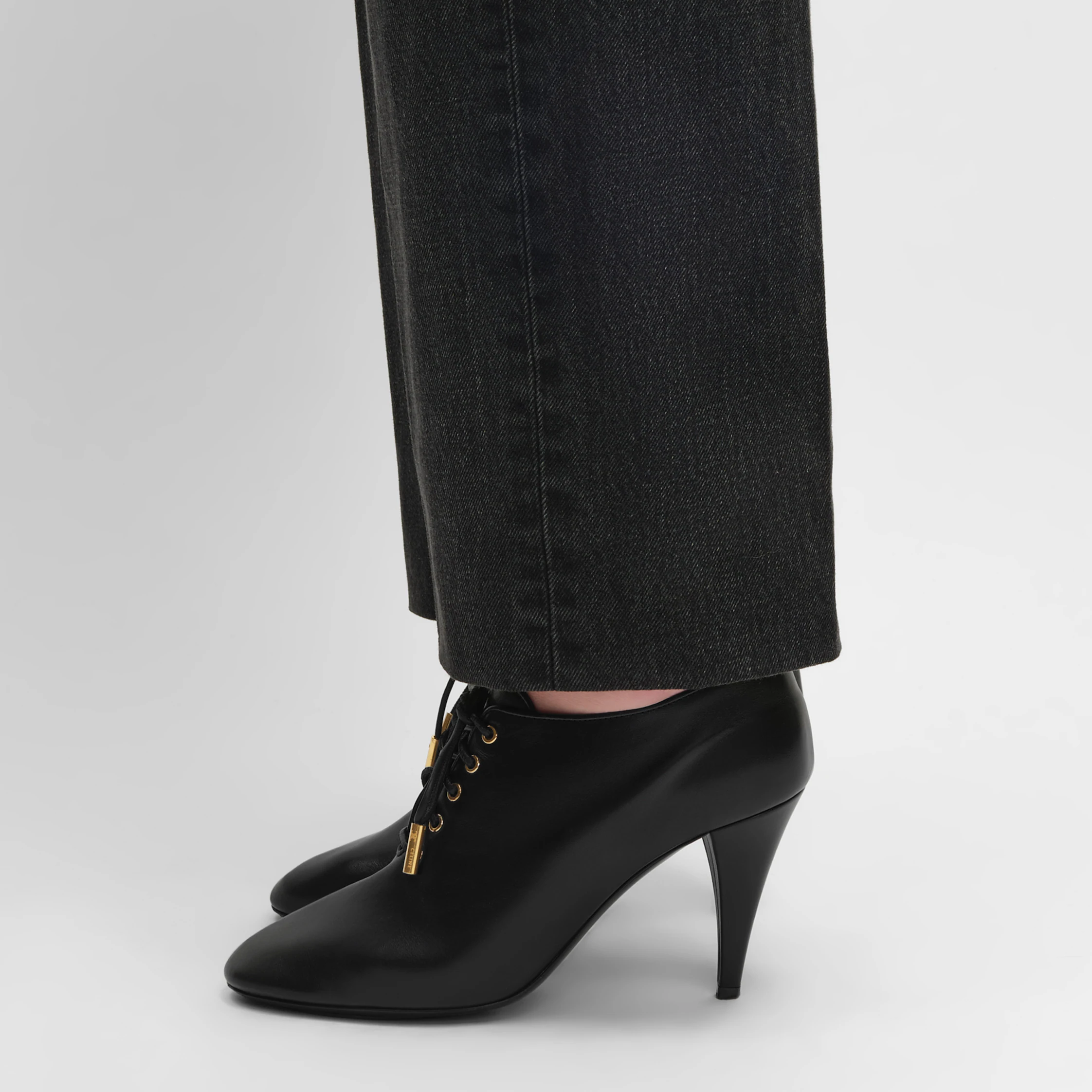 SOFT OXFORD LACE-UP HEELED BALLERINA IN calfskin - vegetal tanning