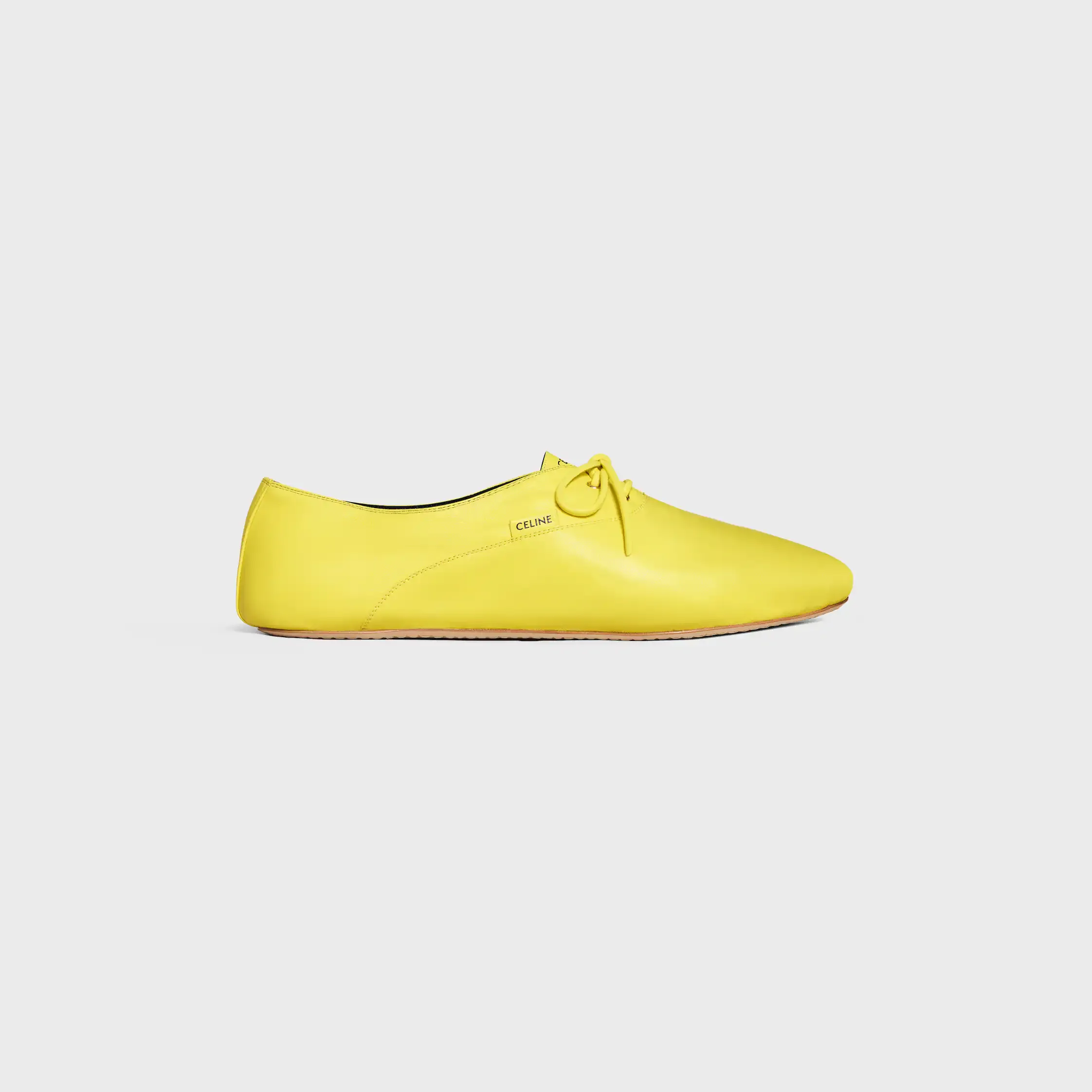 BALLET LACE-UP SHOE IN LAMBSKIN