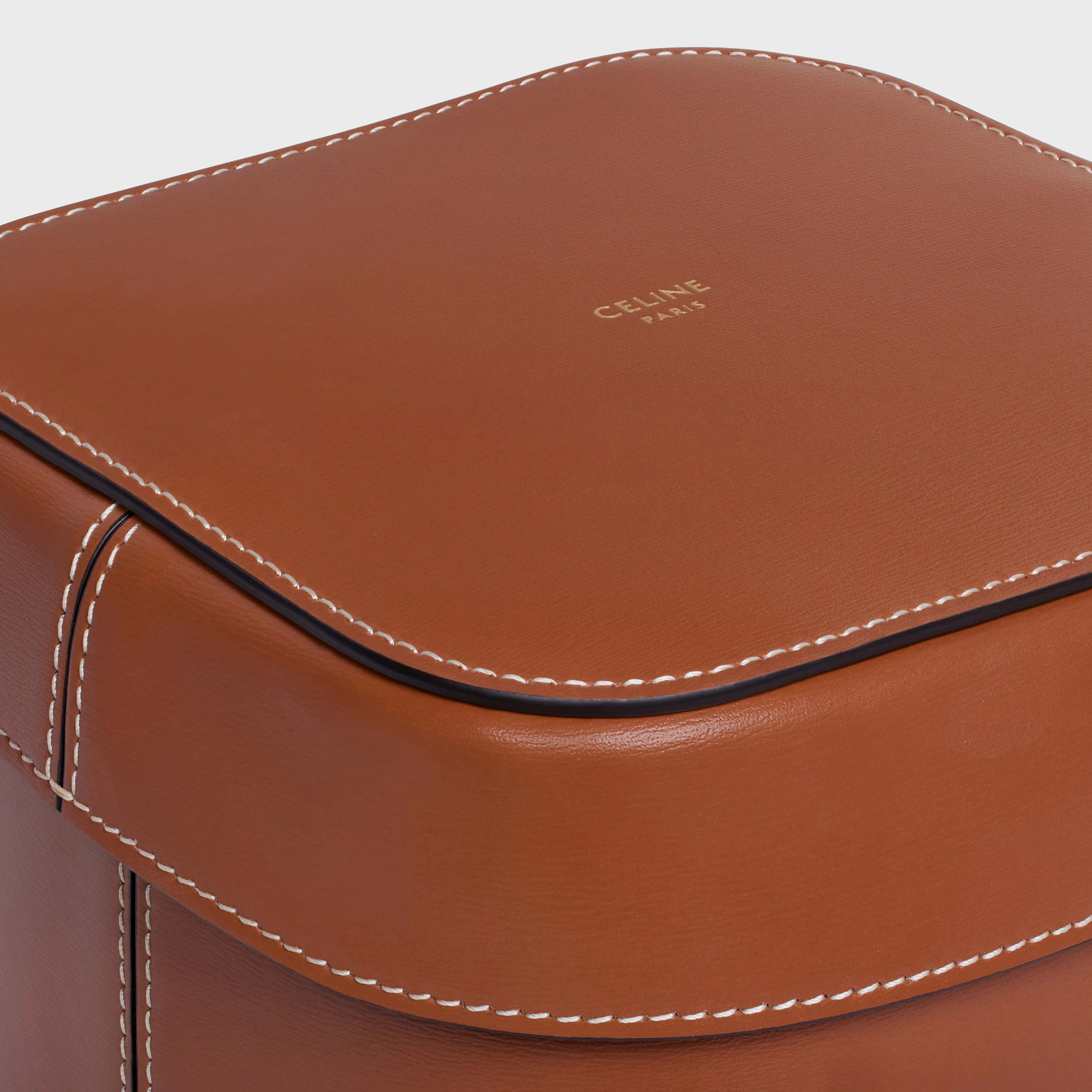Medium Box in Shiny Calfskin