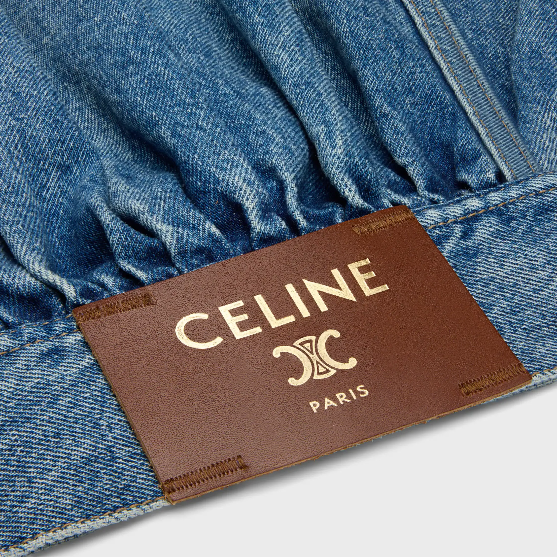 TRUCKER JACKET IN DENIM