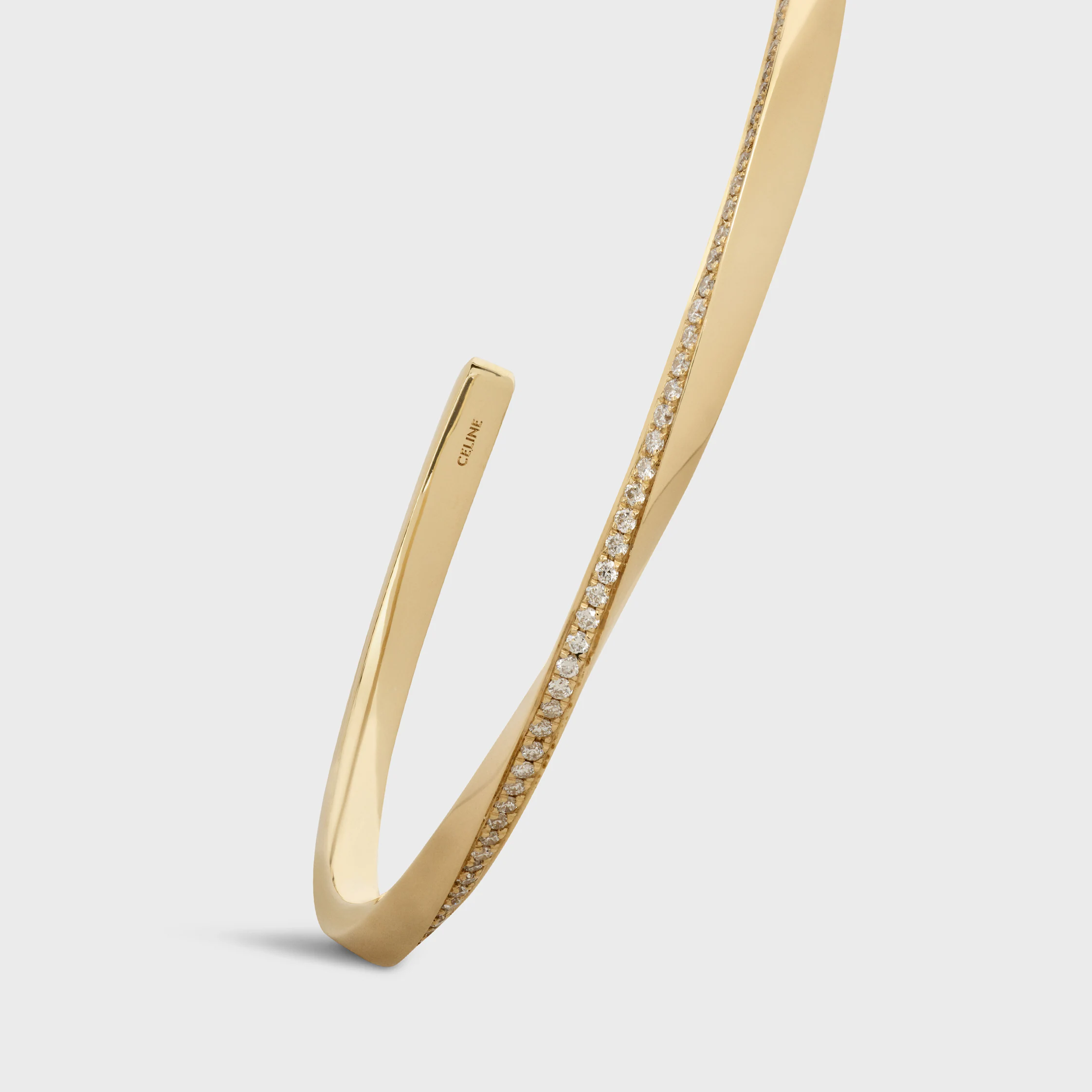 Torsion Bracelet in Yellow Gold and Diamonds