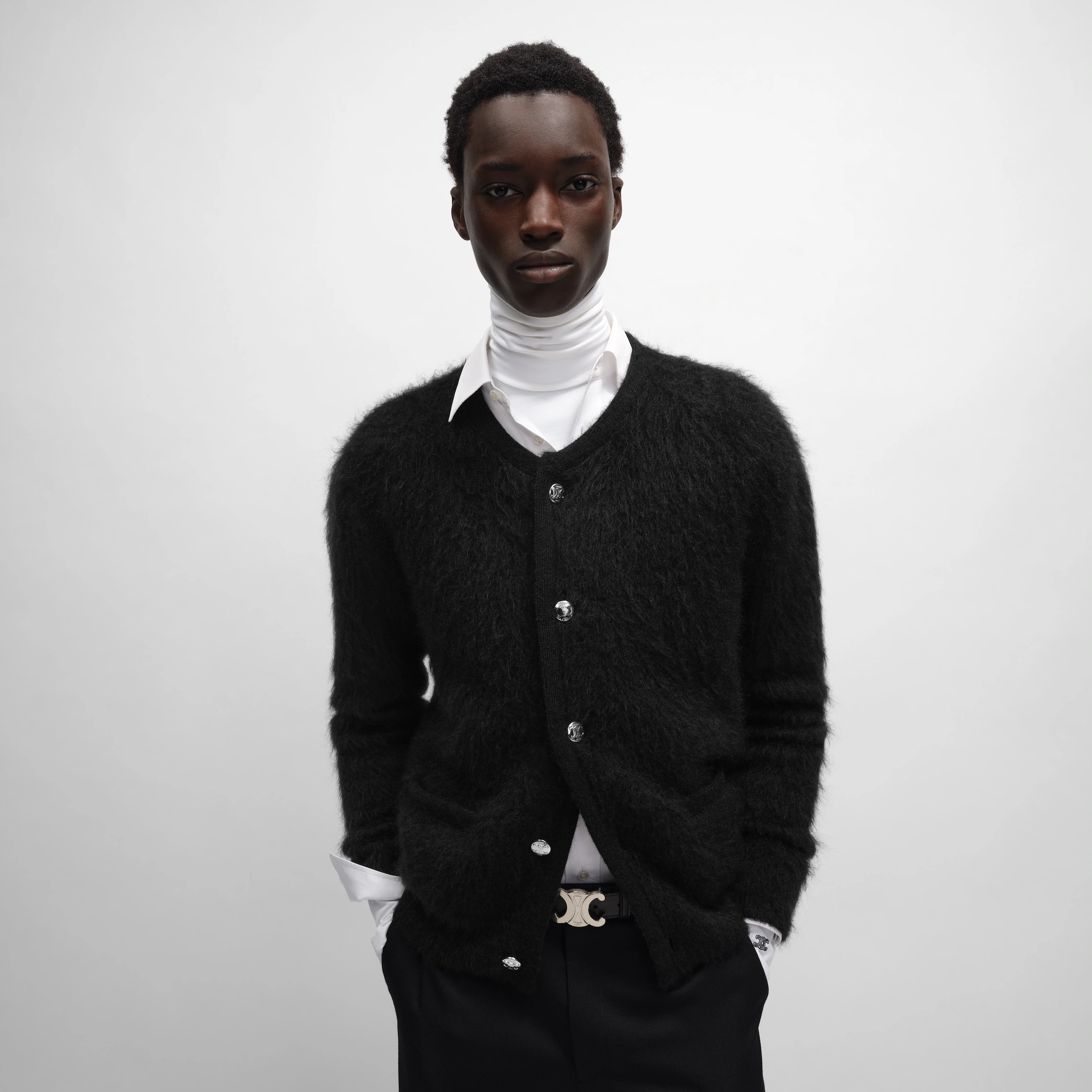 cardigan IN brushed mohair