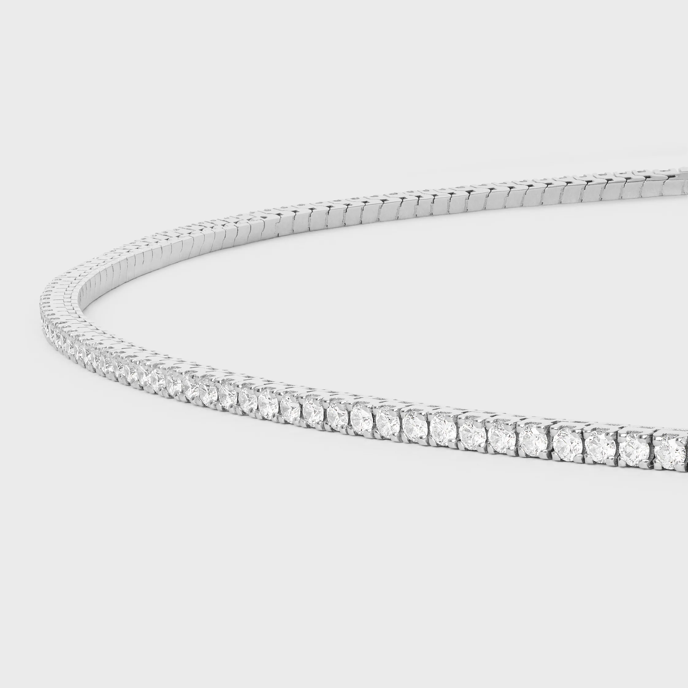 Tennis Necklace in White Gold and Diamonds