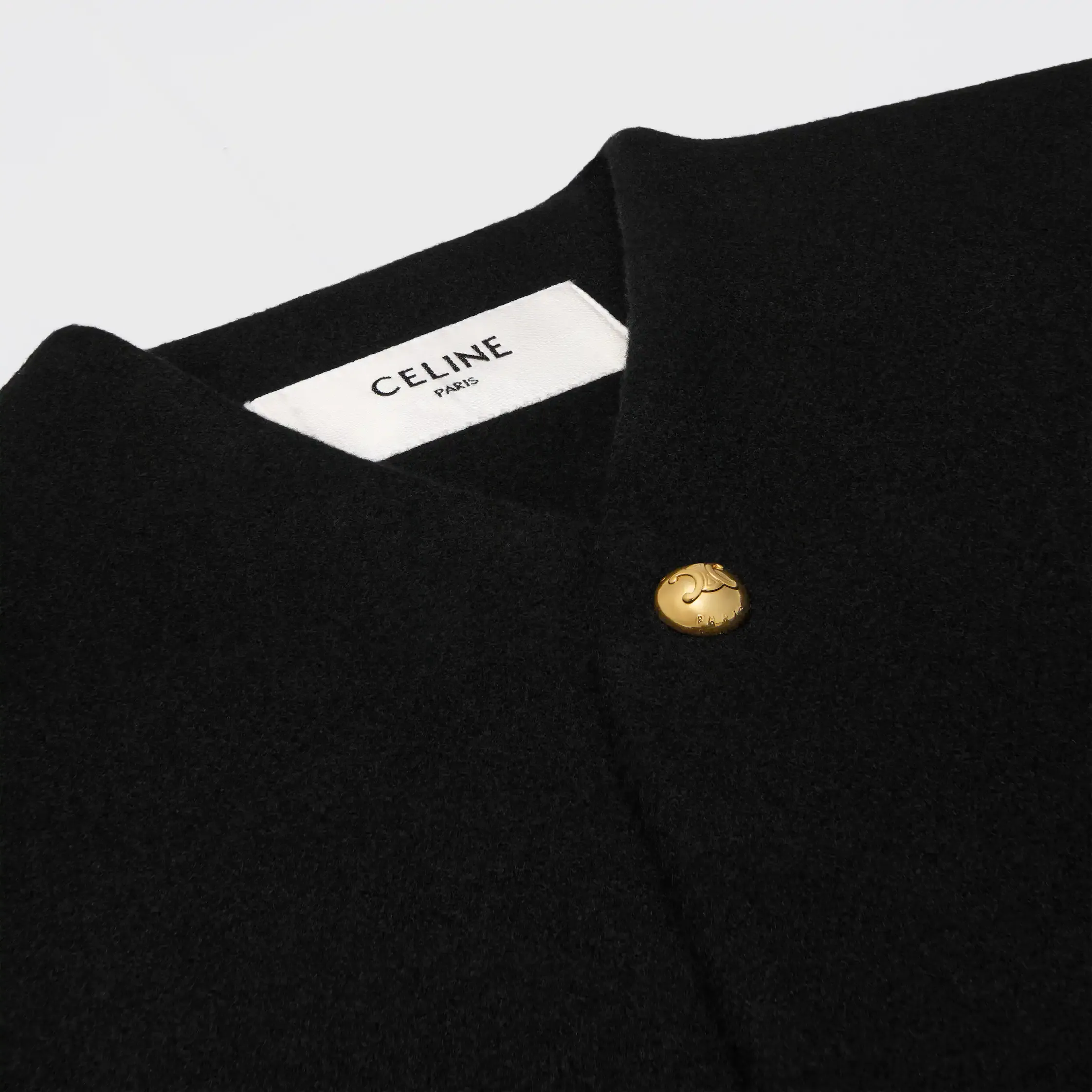 cape IN WOOL FELT
