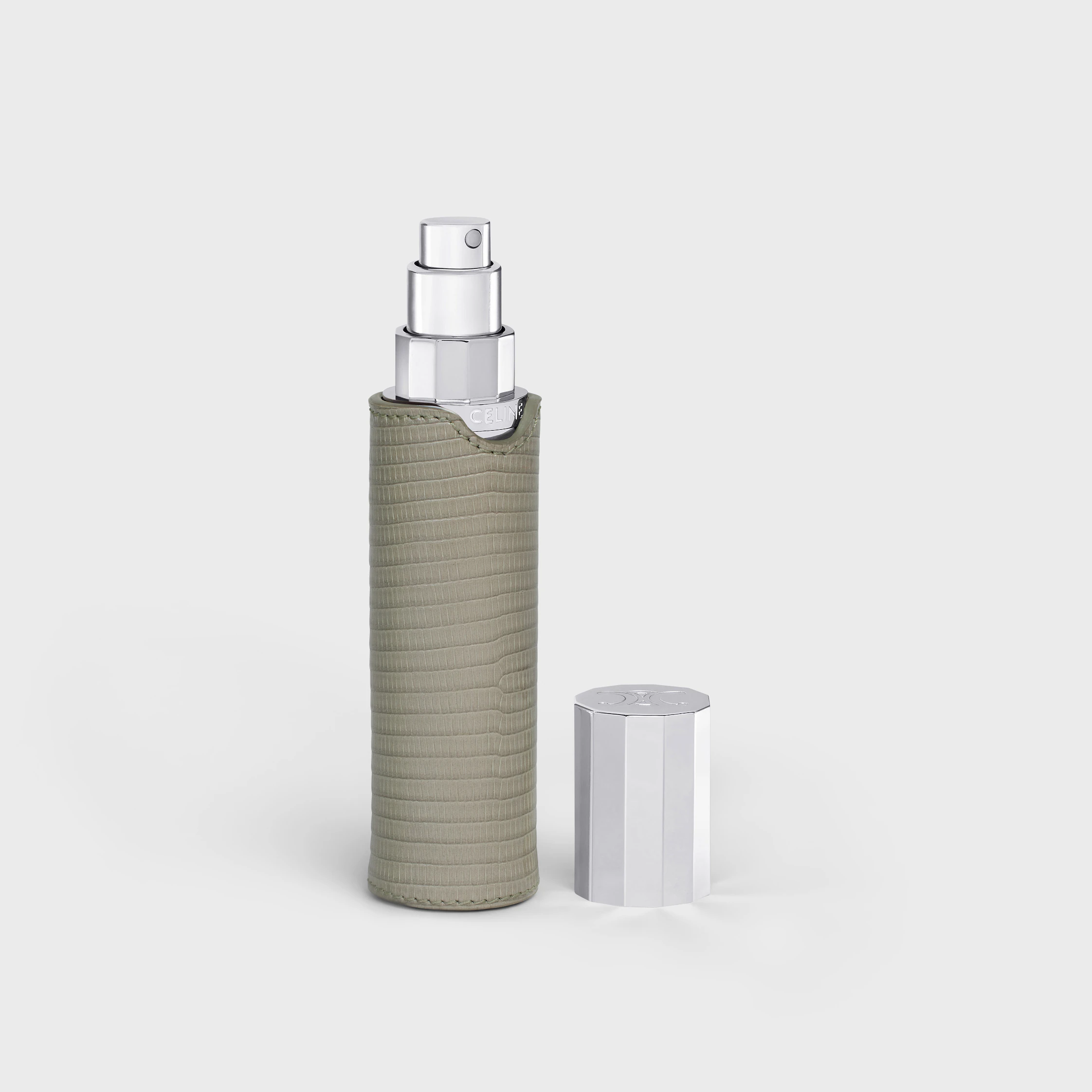 TRAVEL SPRAY Case in LIZARD