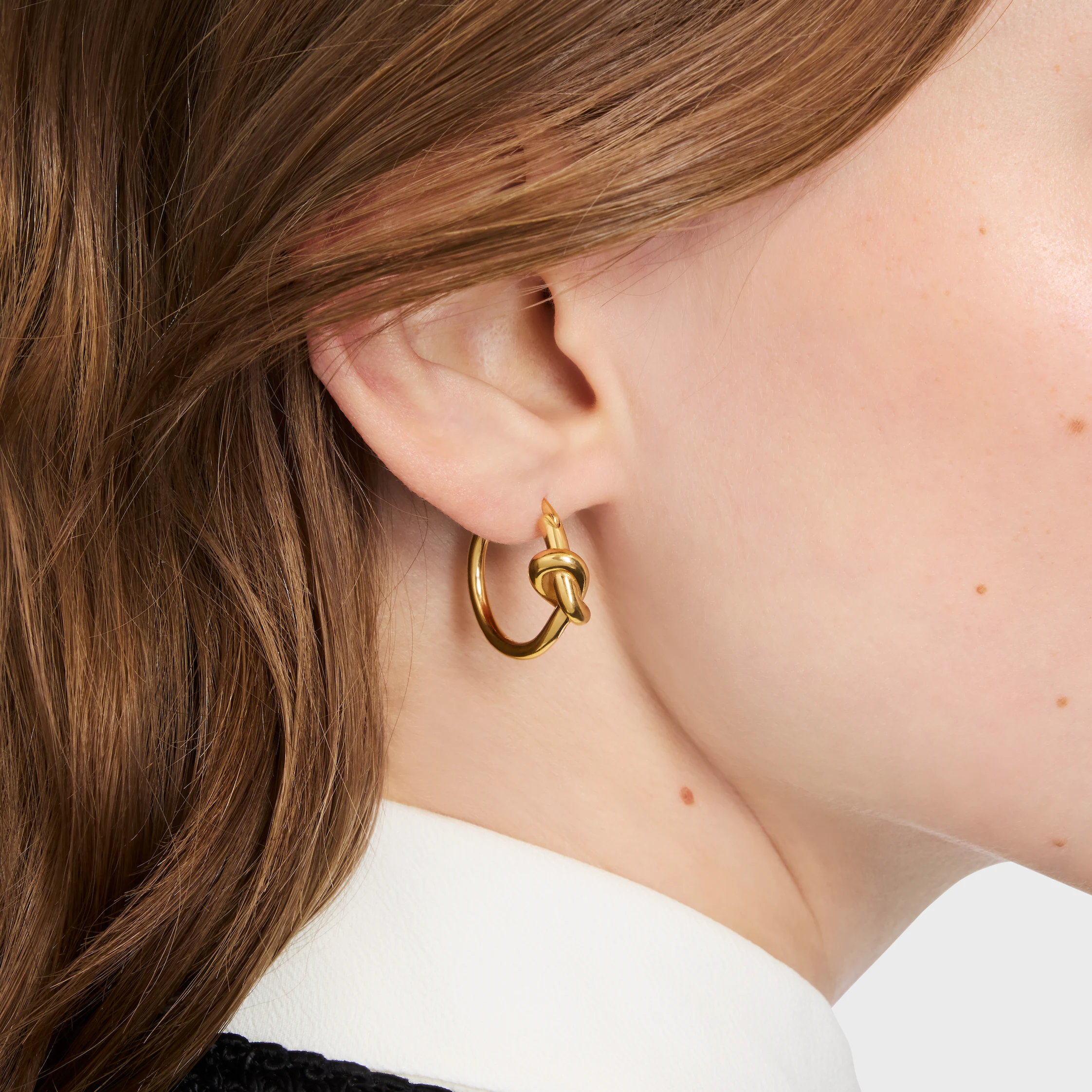 Knot Small Hoops in Brass with Gold finish