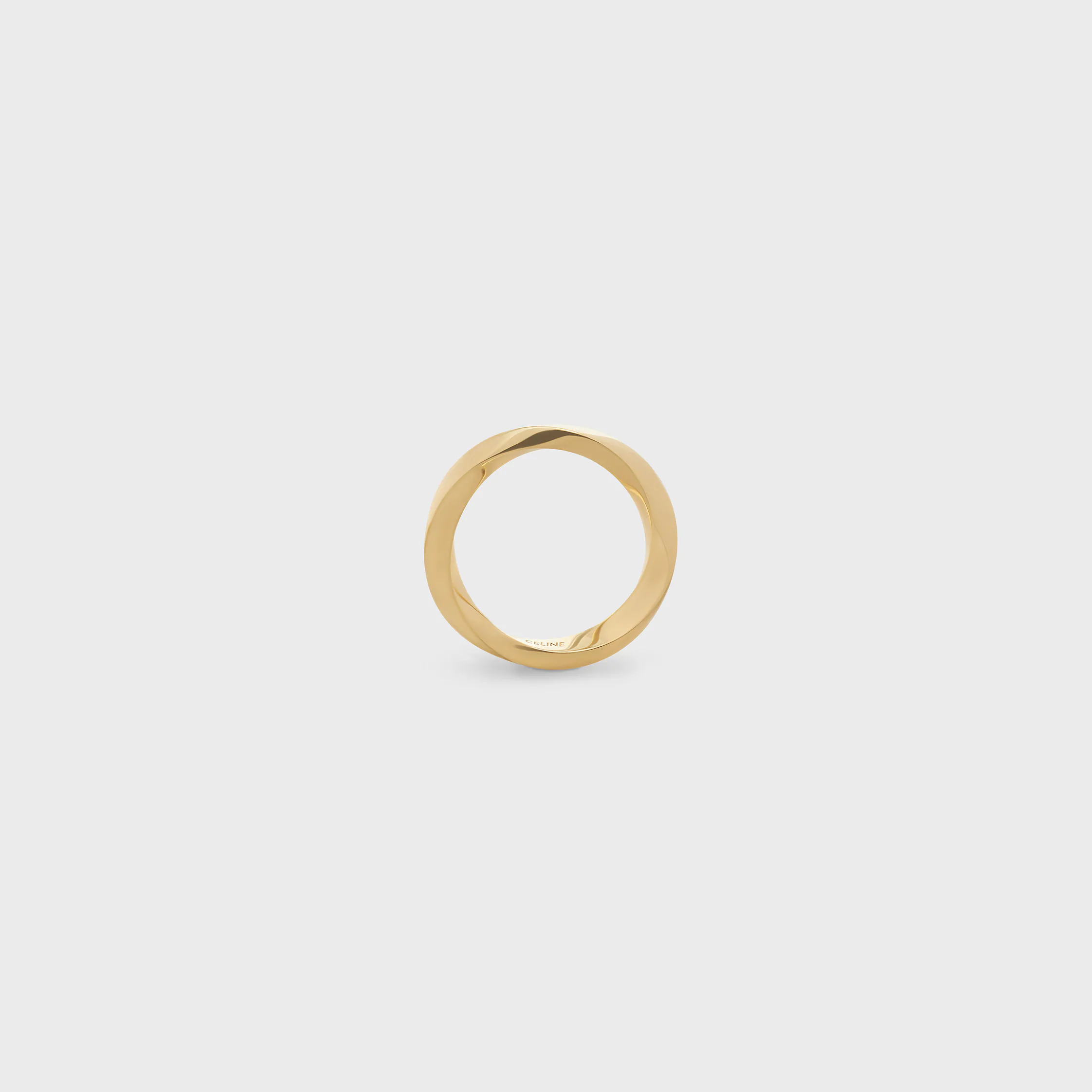 Torsion Ring in Yellow Gold