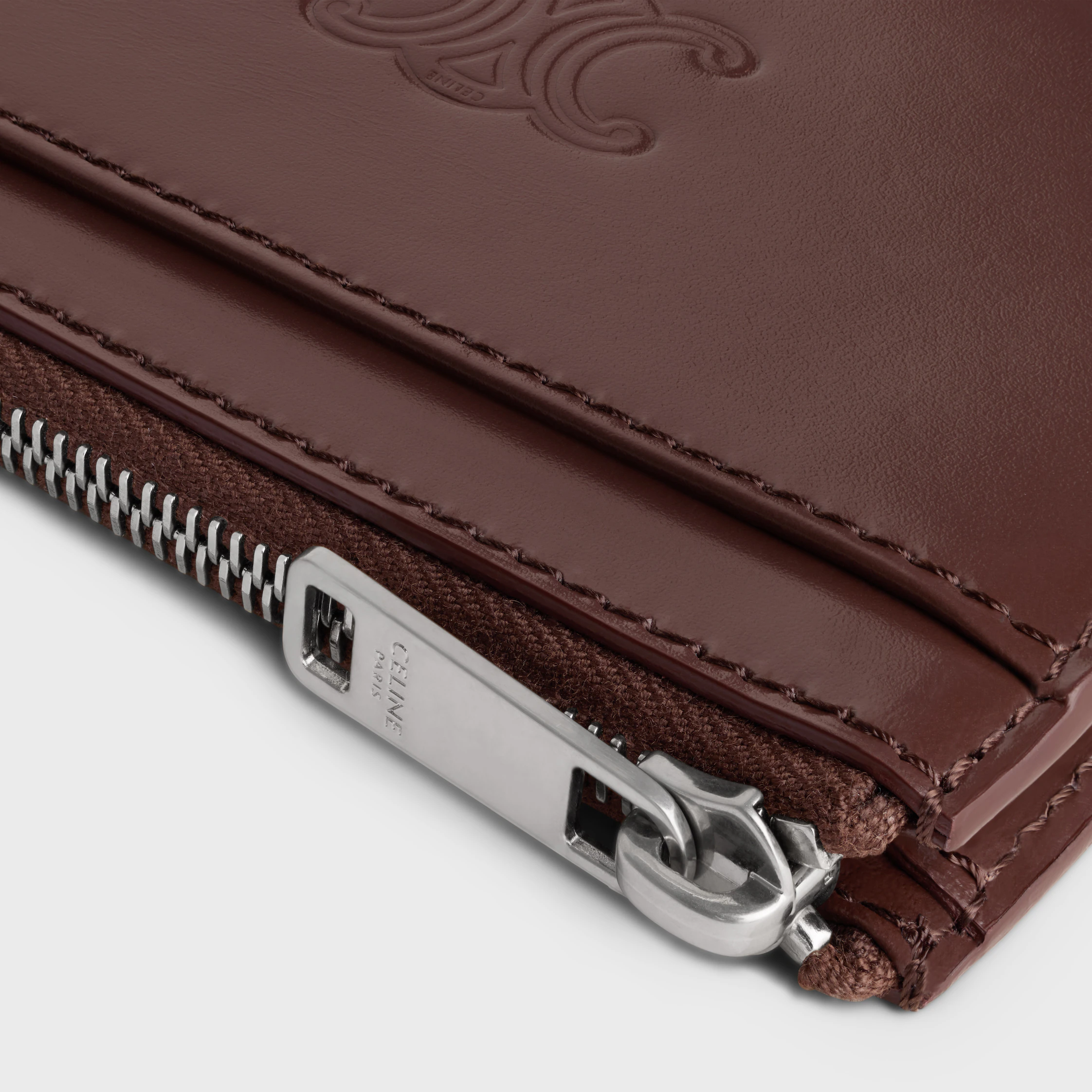Zipped Card Holder in Satinated calfskin with triomphe embossed