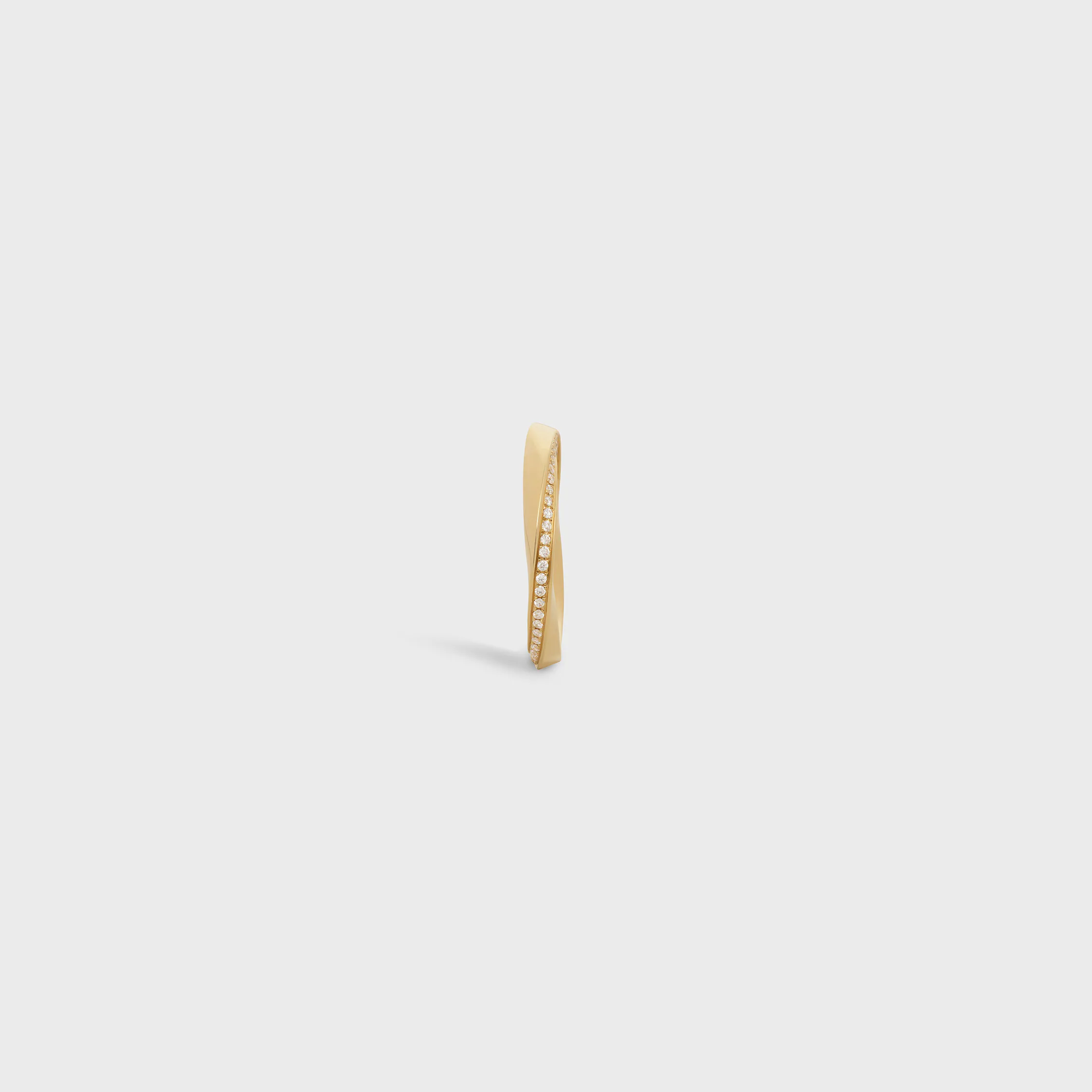 Torsion Ring in Yellow Gold and Diamonds