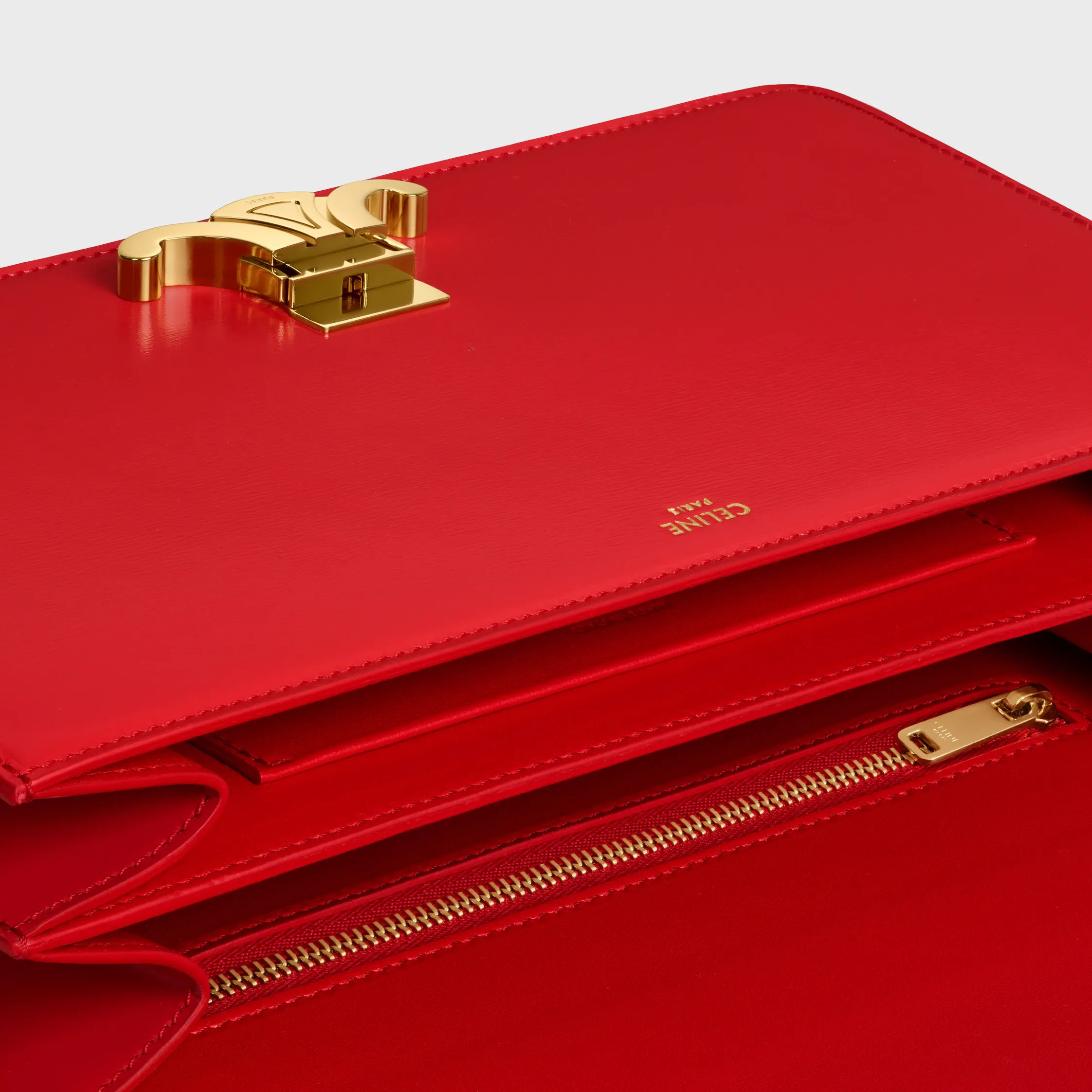 MEDIUM TRIOMPHE FOLIO IN SHINY CALFSKIN