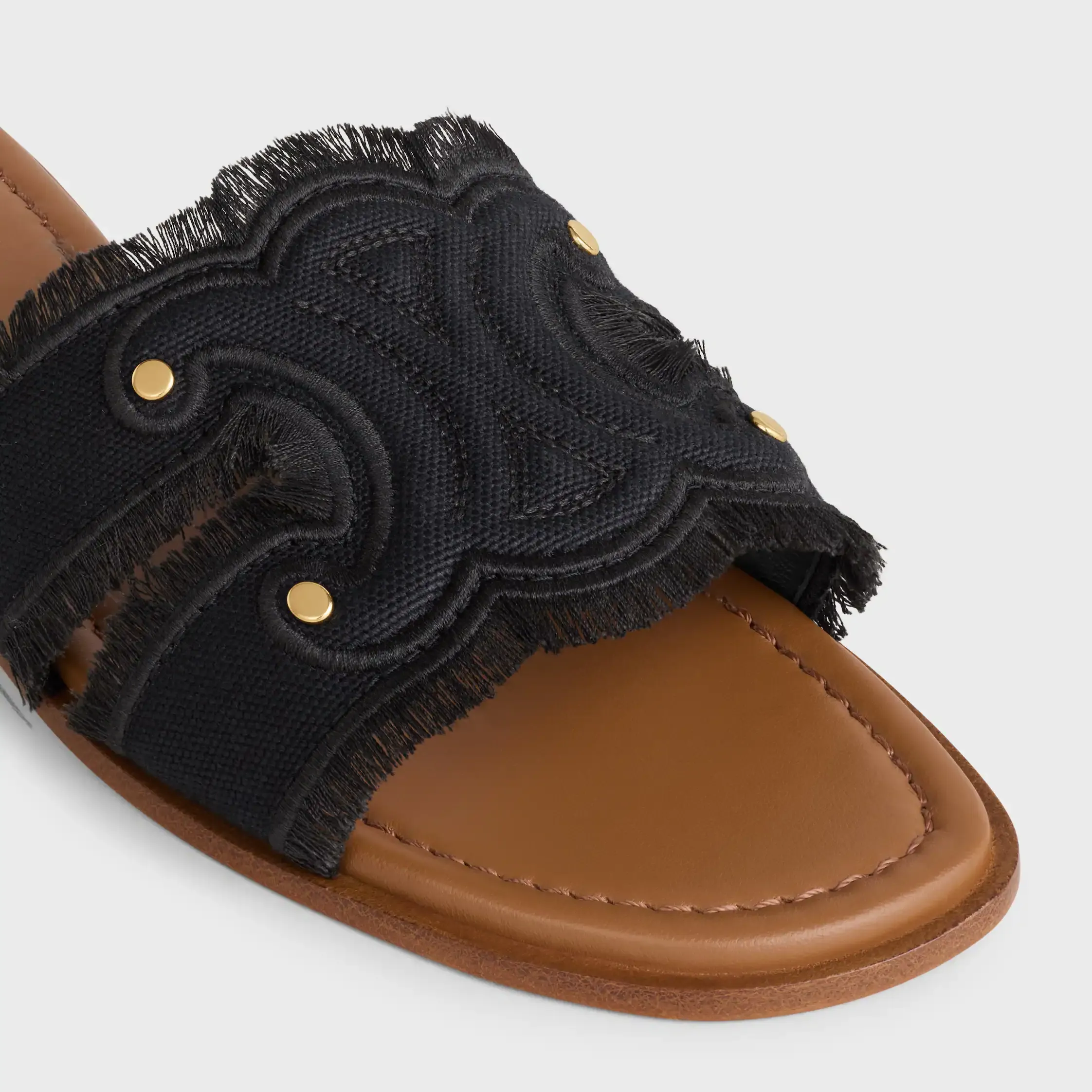 MARINA MULE IN CANVAS